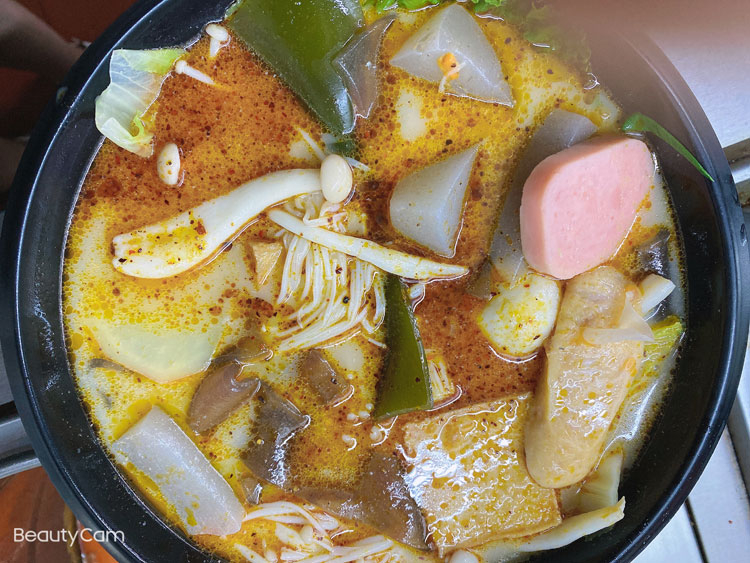 骨湯麻辣燙