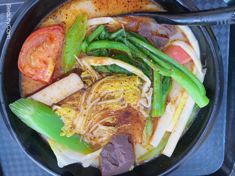 骨湯麻辣燙