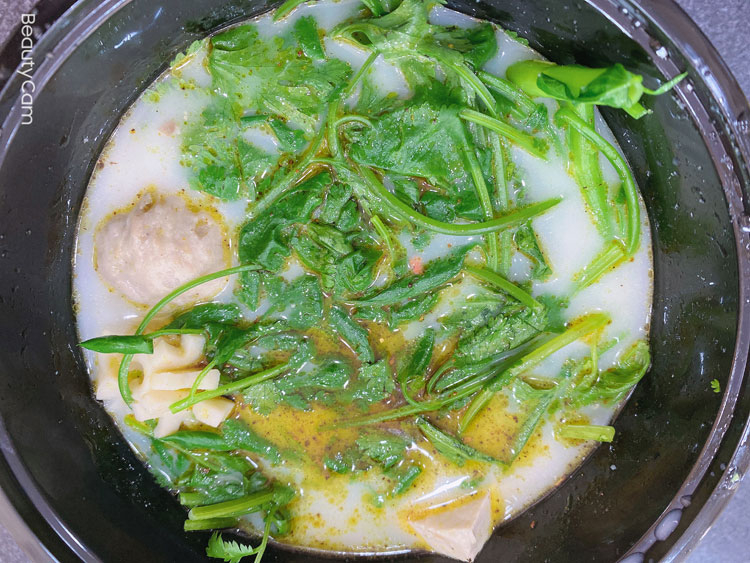 骨湯麻辣燙